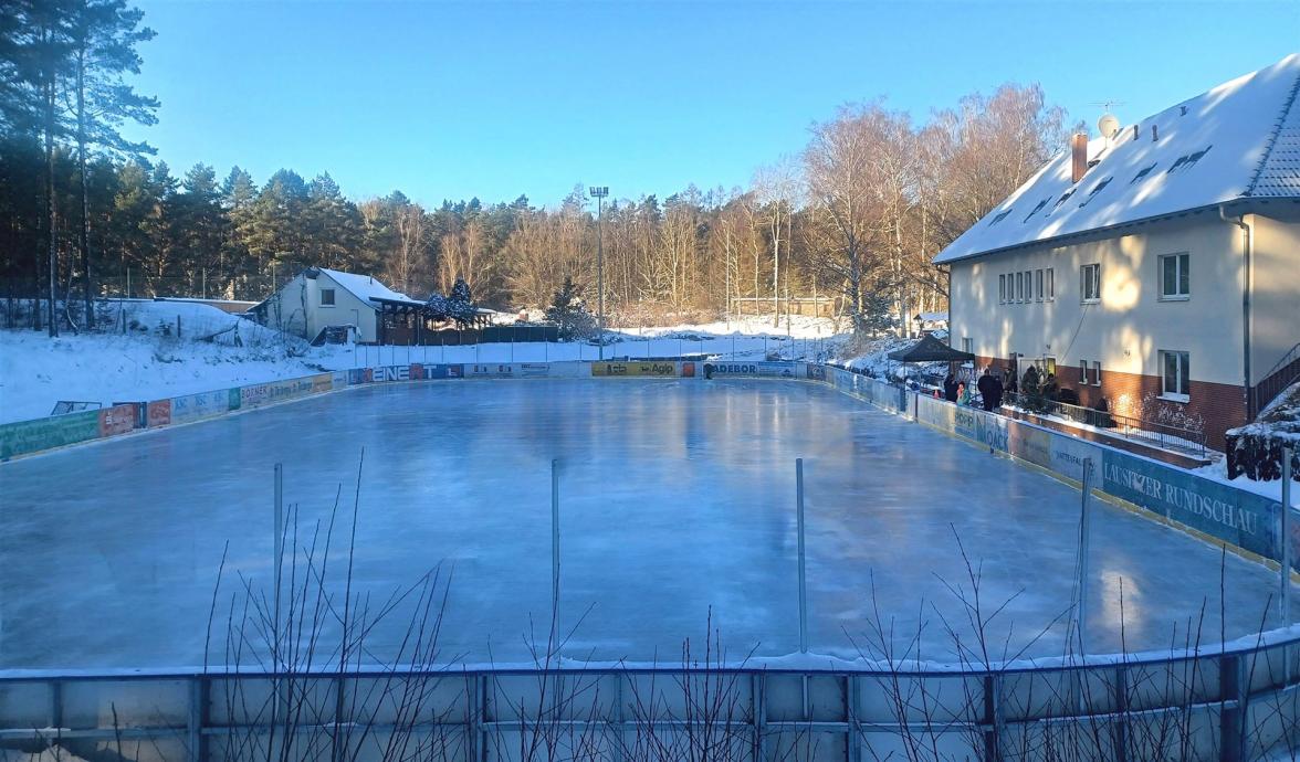 Vorbereitete Eisfläche