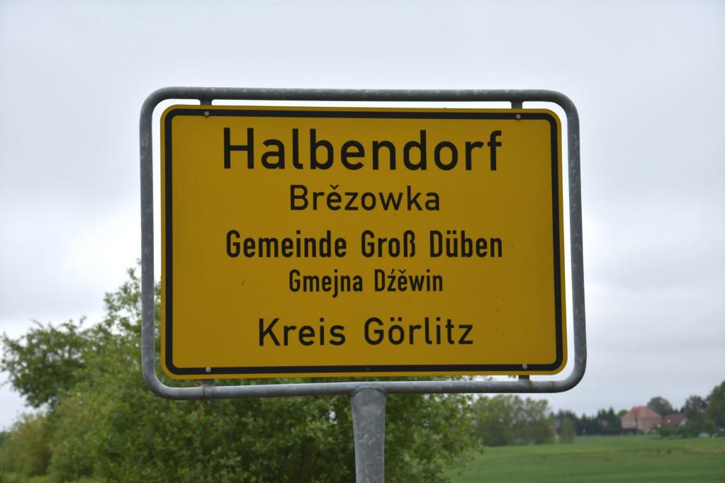 Ortseingangsschild Halbendorf