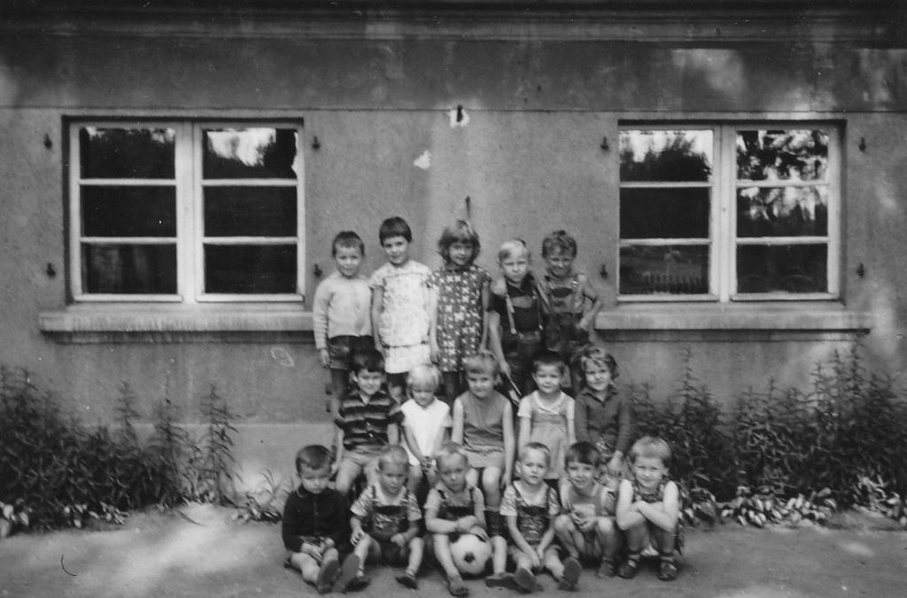 Kindergartenkinder Früher