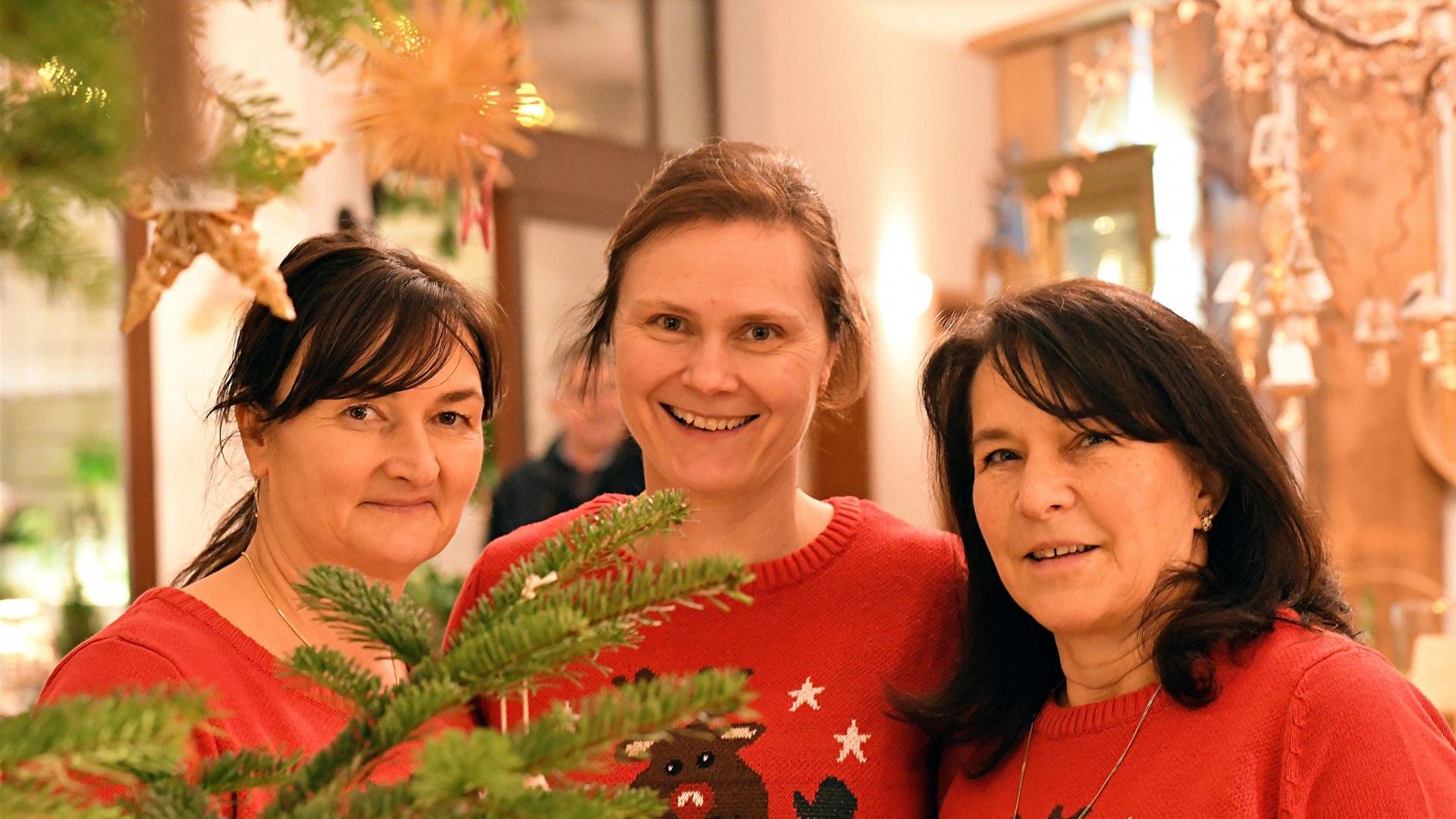 Adventsfest 2025 - Blumen-Mädels