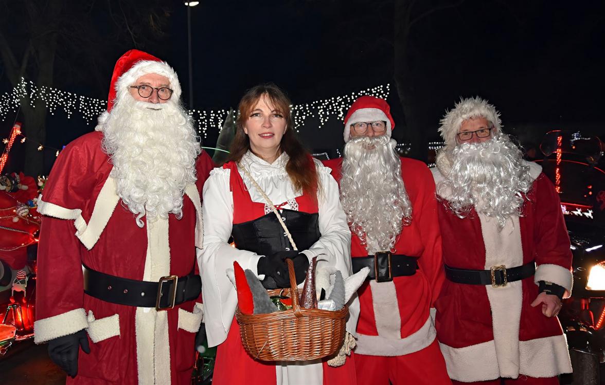 Weihnachtsmänner Halbendorf 2025