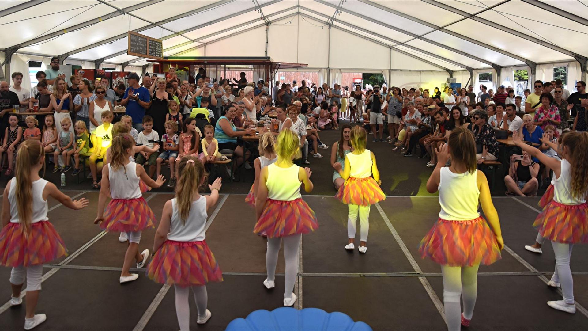 Showtanzen Dorffest 2024