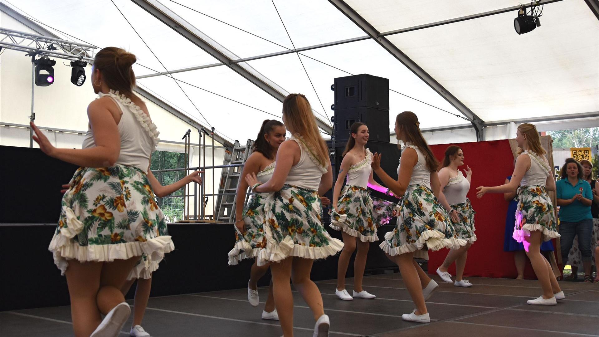 Showtanzen Dorffest 2024