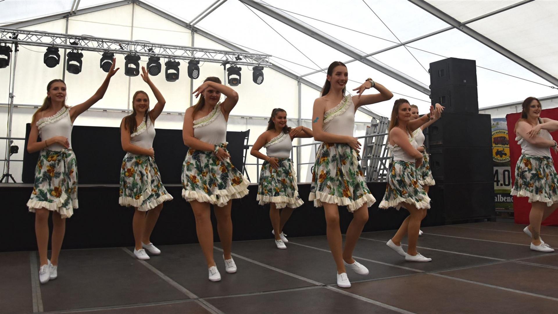 Showtanzen Dorffest 2024