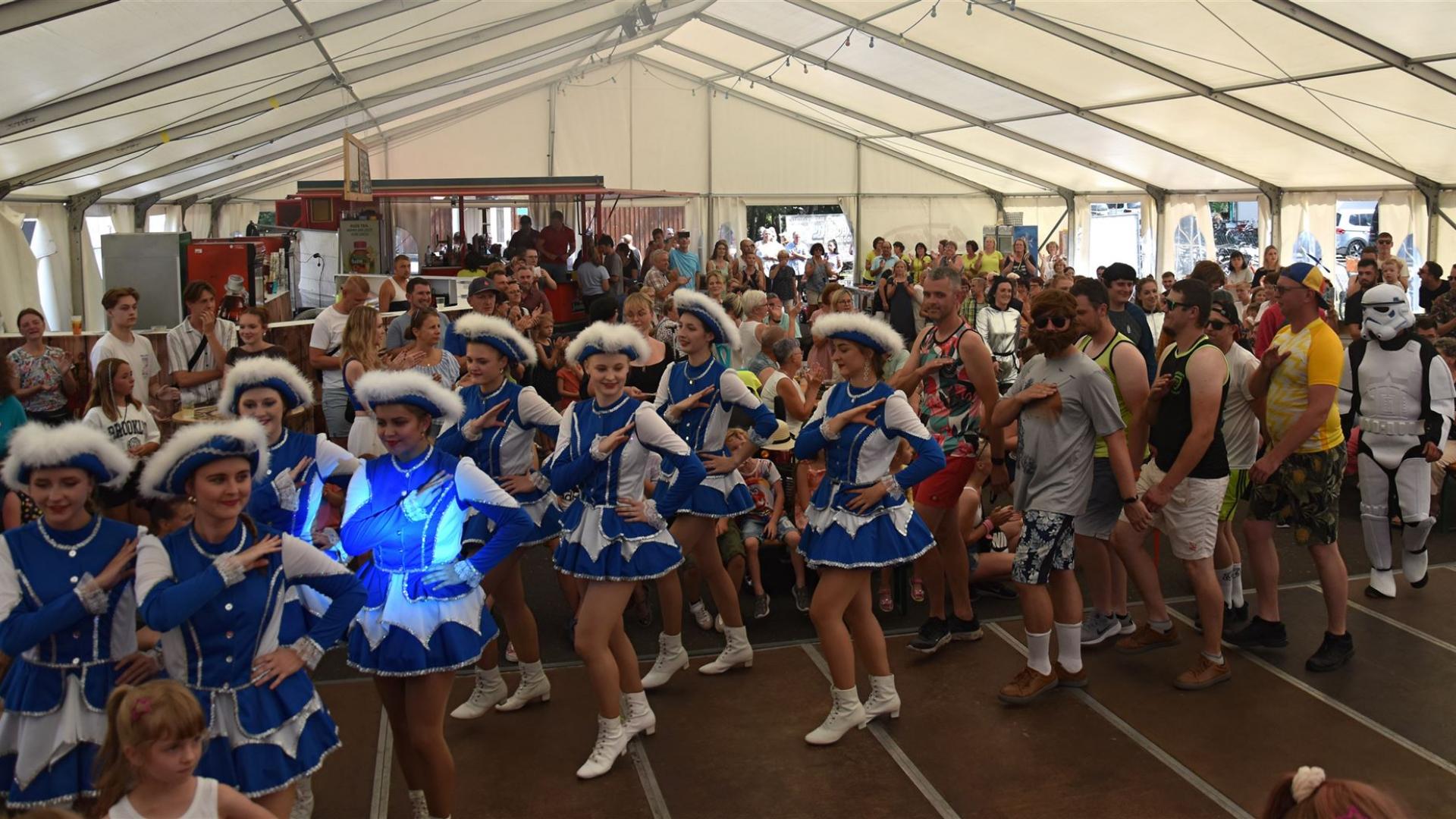 Showtanzen Dorffest 2024