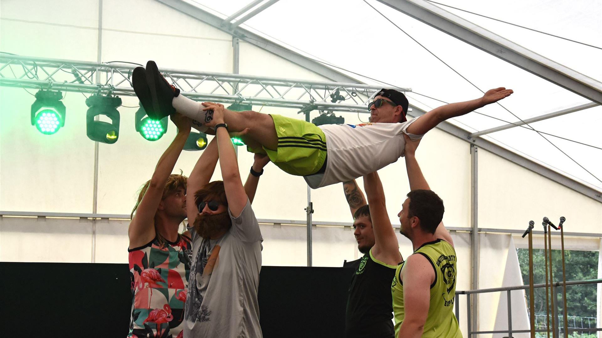 Showtanzen Dorffest 2024