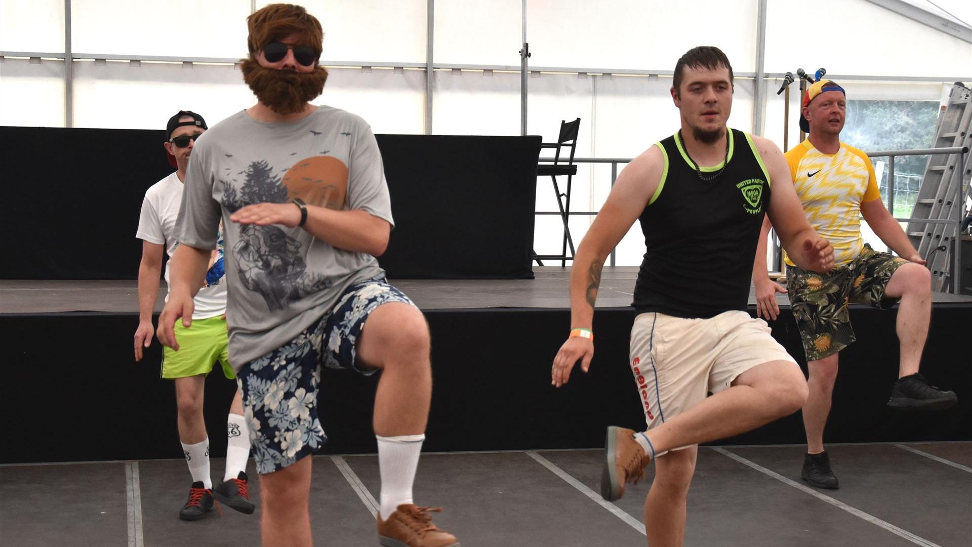 Showtanzen Dorffest 2024