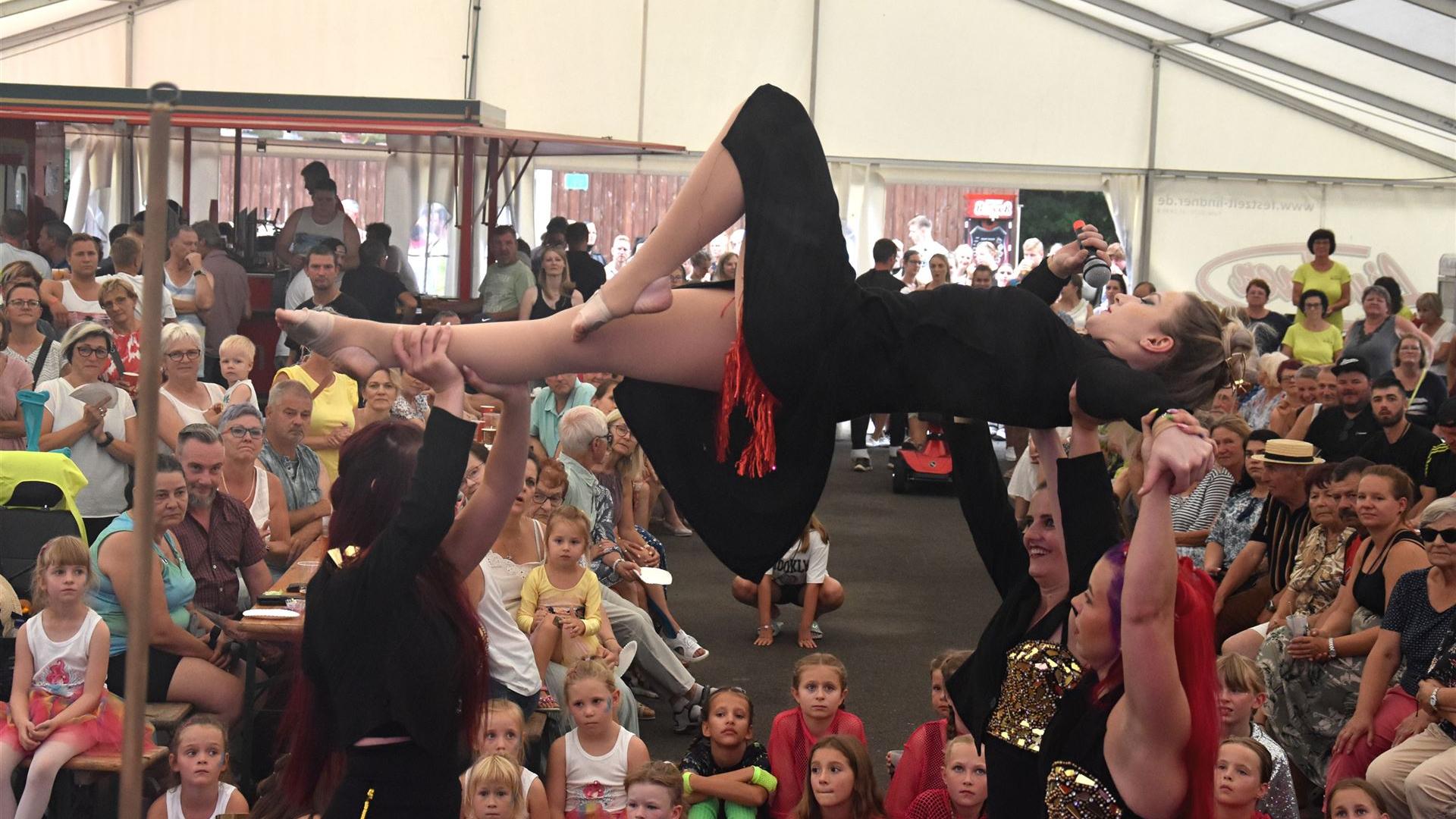 Showtanzen Dorffest 2024