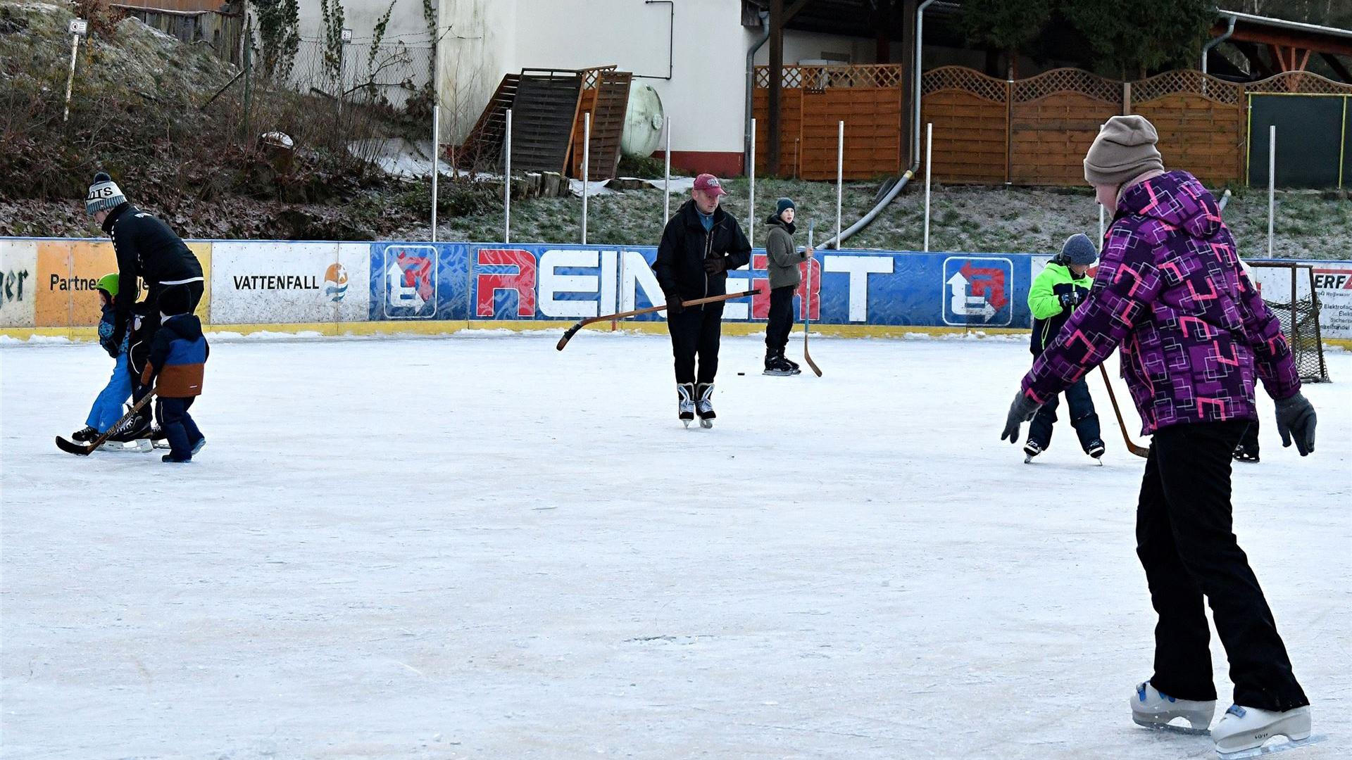 Eislaufen mit Musik