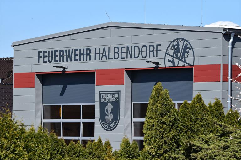 Feuerwehrgerätehaus  Halbendorf an der Dorfstraße