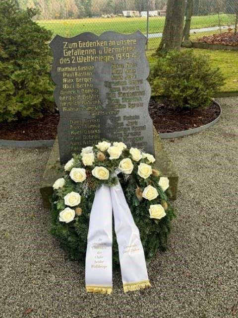 Kranzniederlegung zum Volkstrauertag