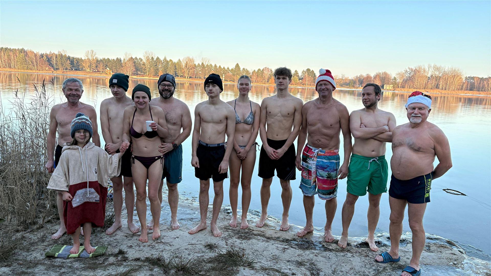 Eisbaden im Halbendorfer See 2025