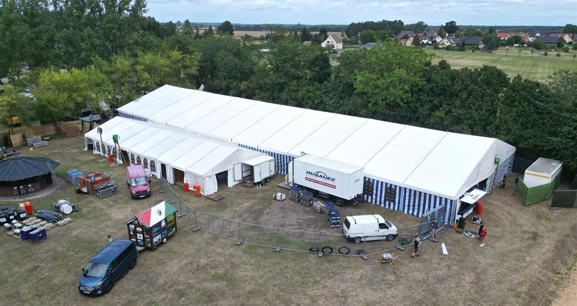 Neptunfest 2025 Festzelt