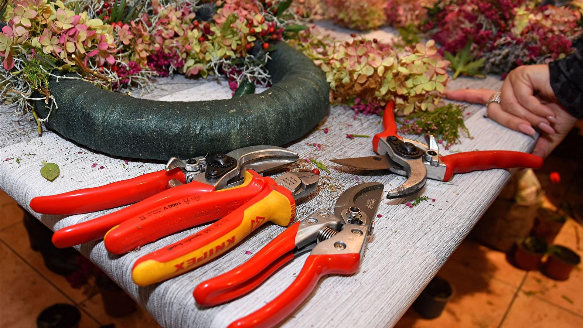Herbstkranz binden im Blumenladen Krautz 2026