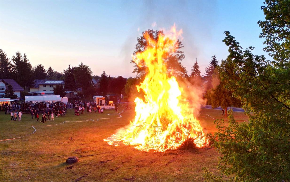 Hexenfeuer am 30.04.2025 in Groß Düben Hexenfeuer am 30.04.2025 in Groß Düben