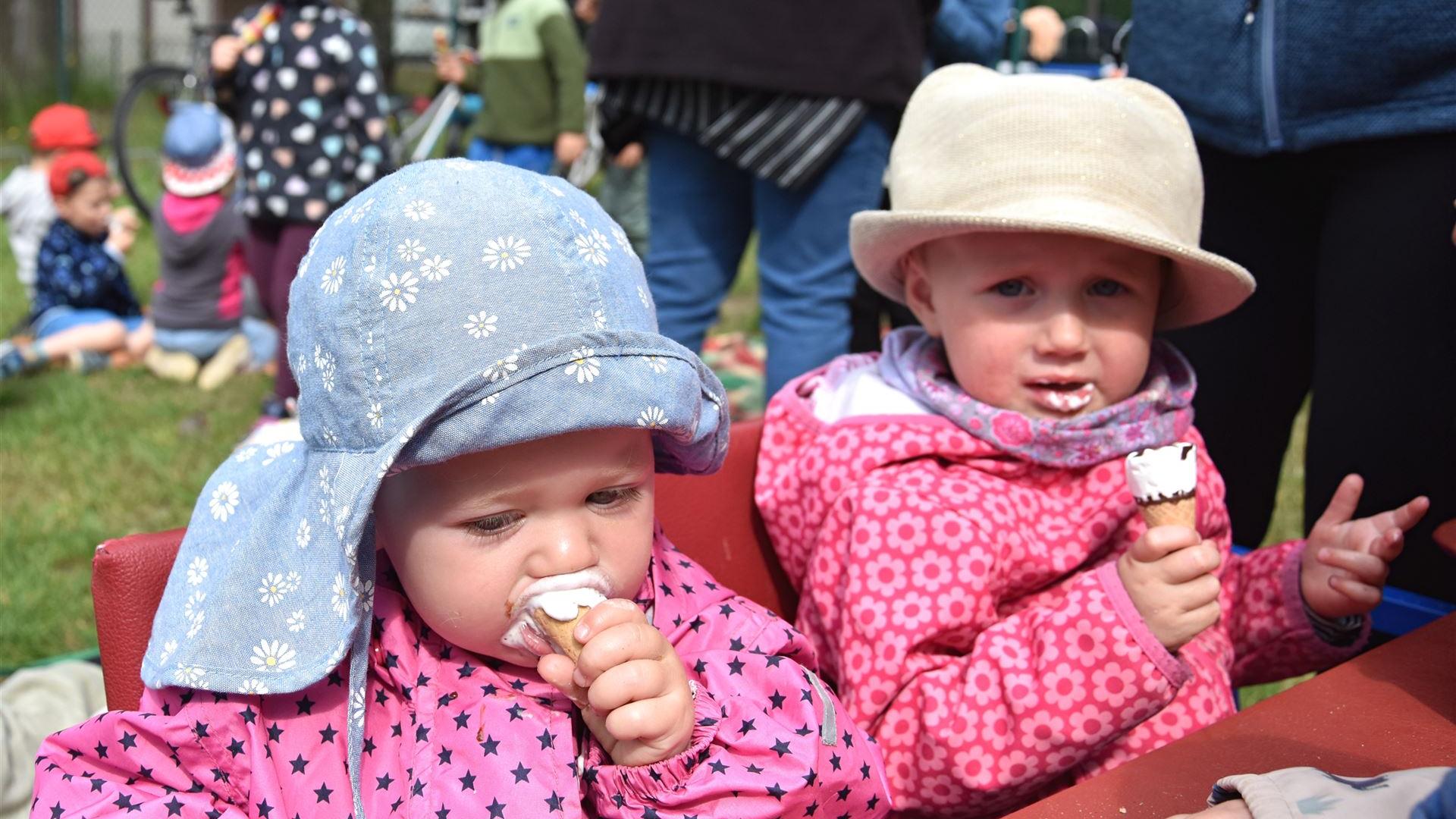 Eis für die Kinder am Halbendorfer See 2025