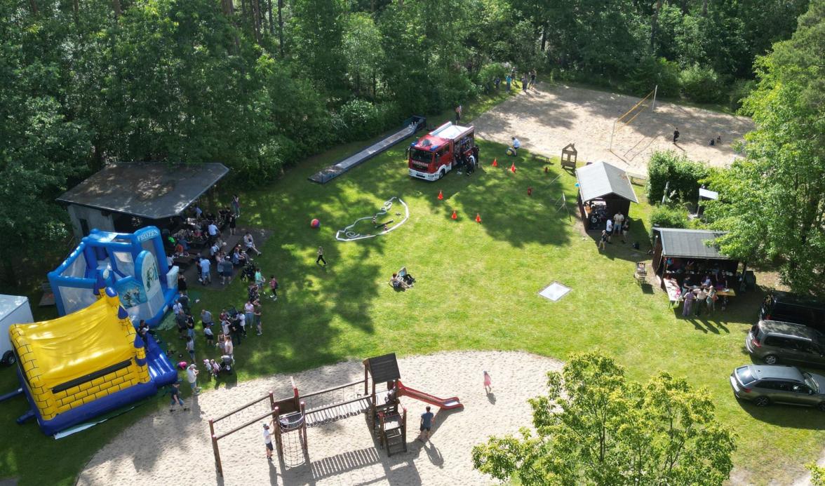 Der Platz von oben