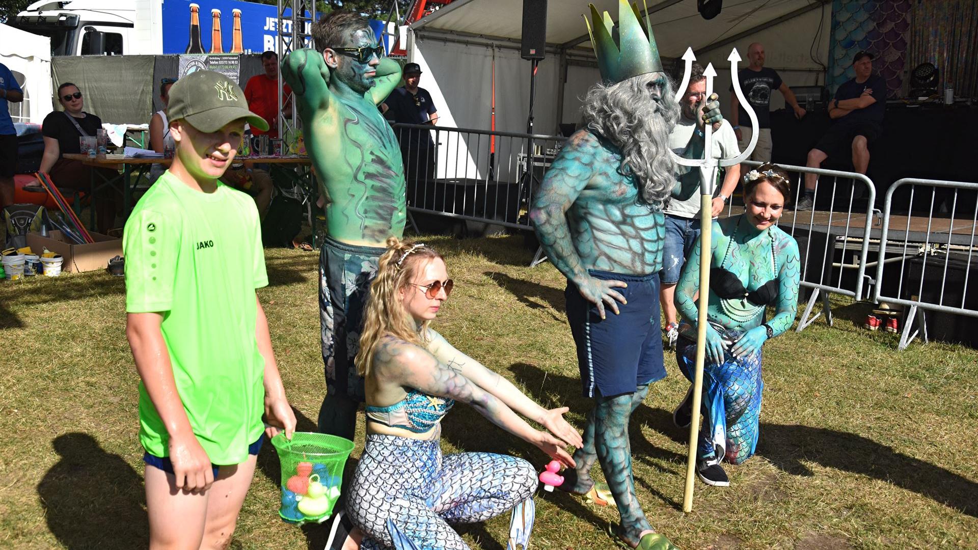 Badewannenrennen Neptunfest 2025