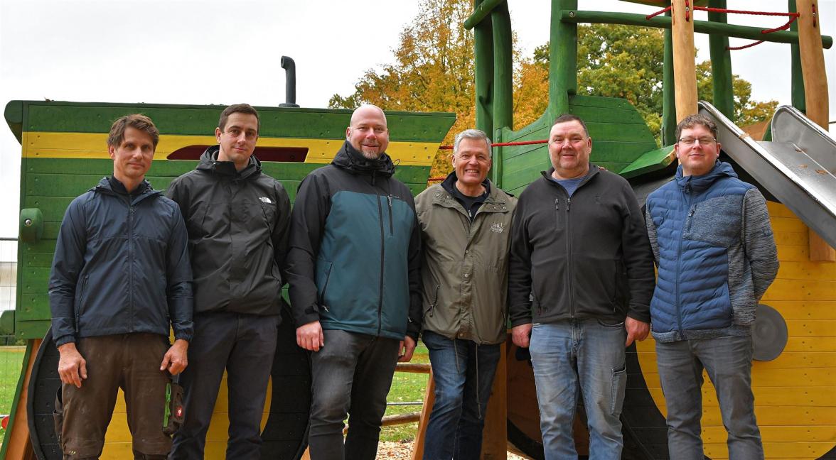 Foto am Spielplatz-Traktor