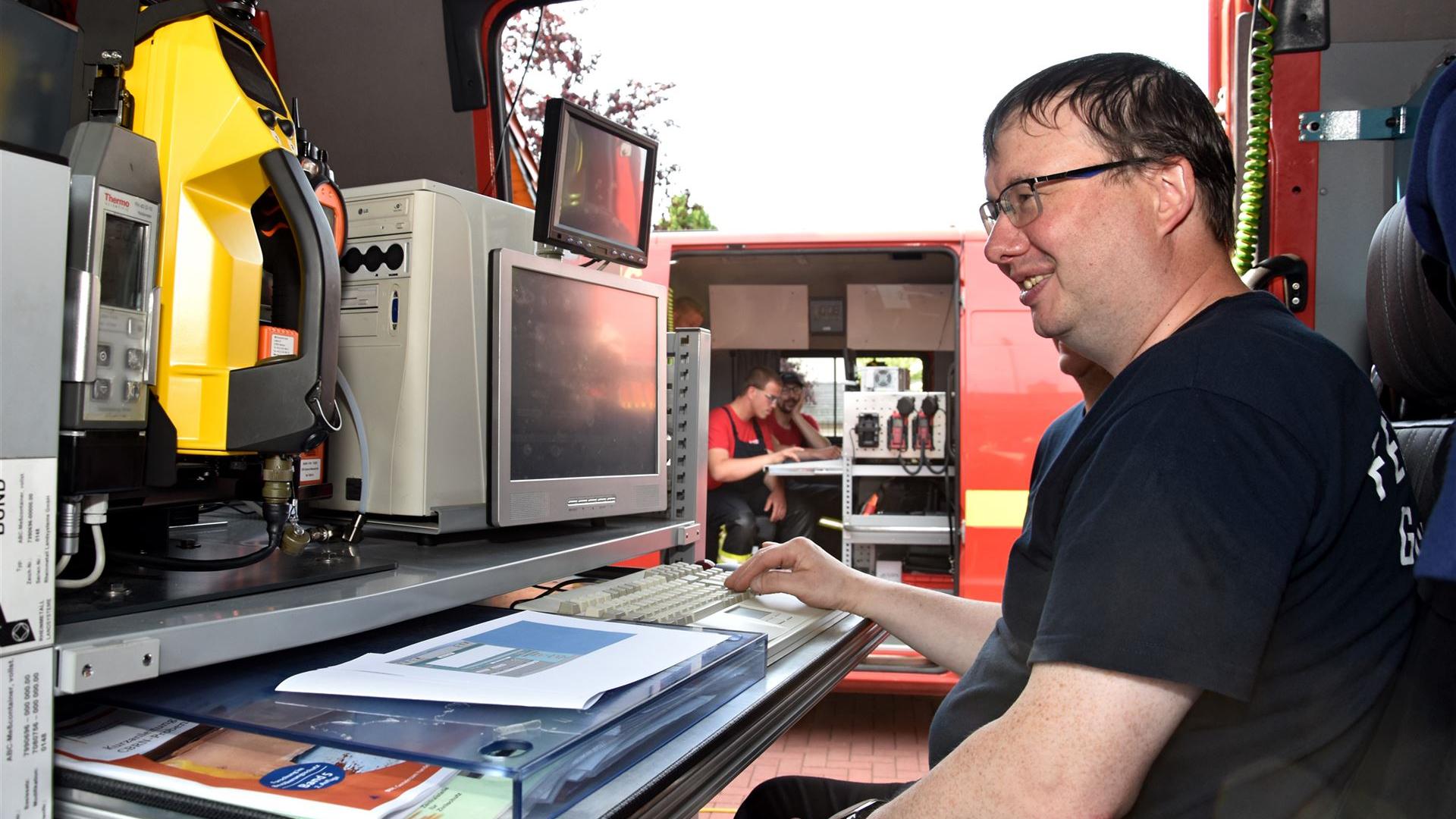 Mario Sonnert bei der Ausbildung