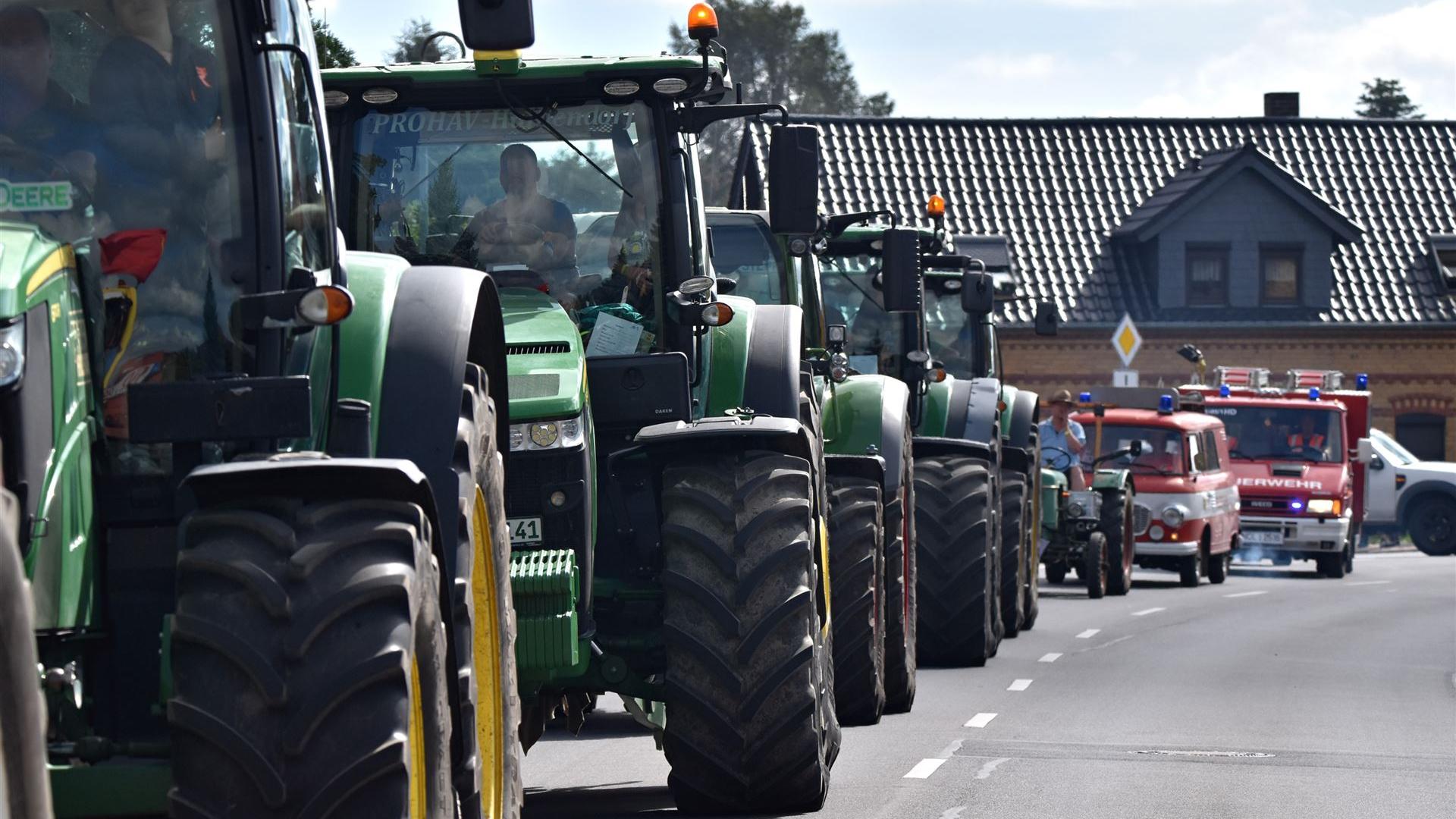 Ausfahrt Treckertreffen 2023