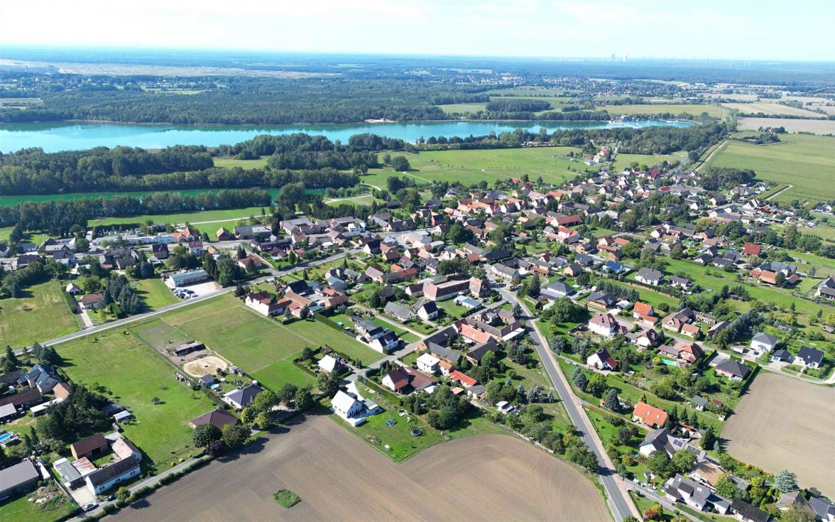 2023 - Halbendorf von oben 2023 - Halbendorf von oben