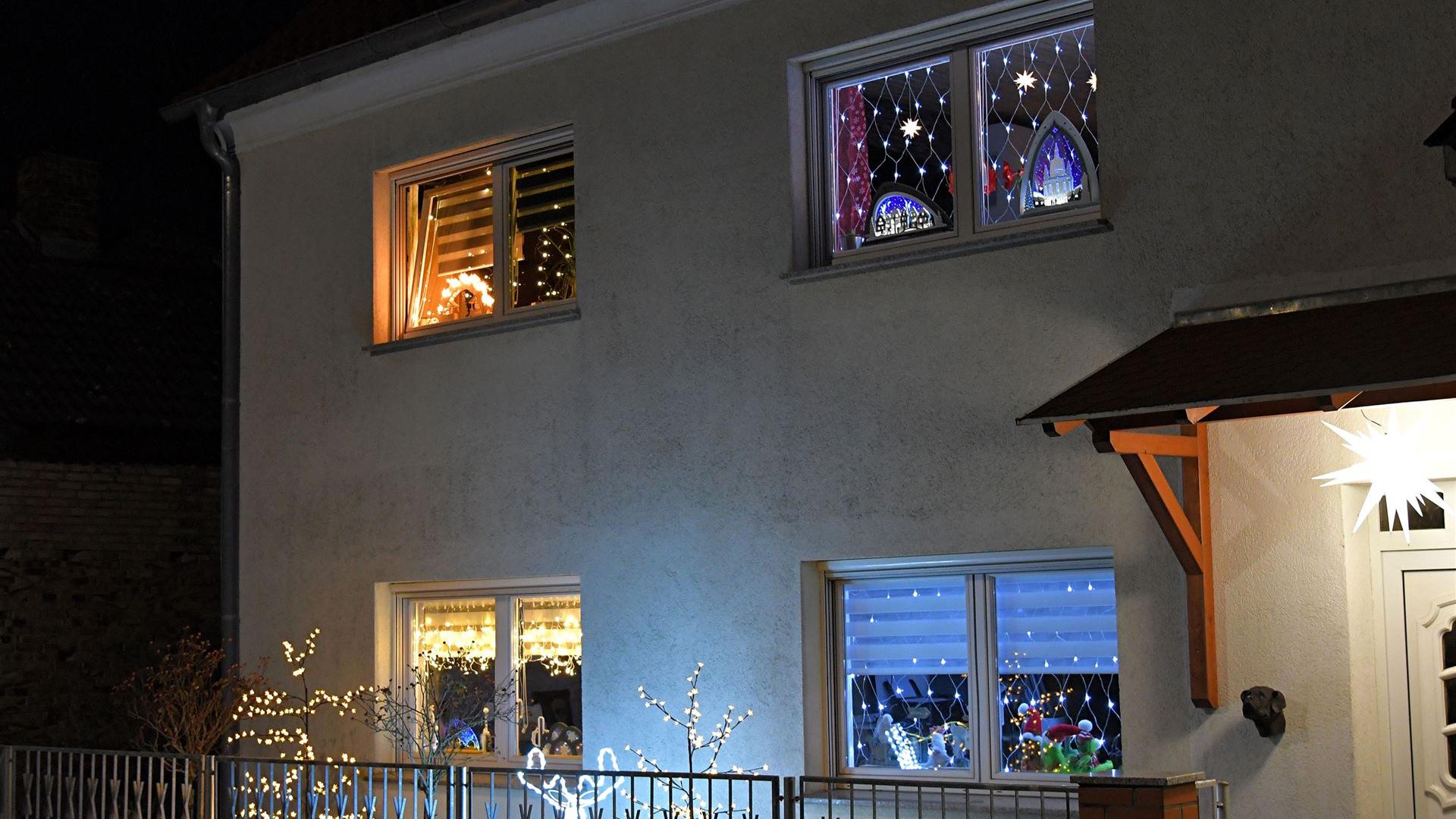 Weihnachtsbeleuchtung 2025 in Halbendorf