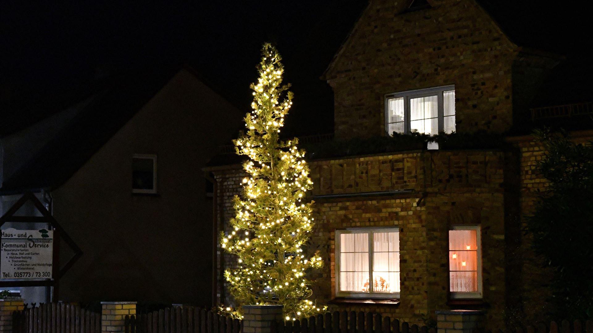 Weihnachtsbeleuchtung 2025 in Halbendorf